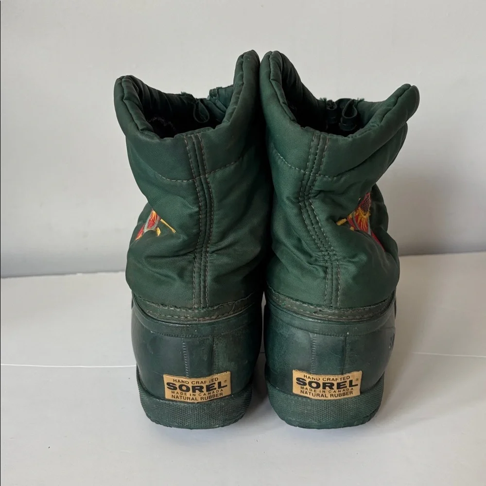 Vintage Sorel Green Rubber Boots | Women’s 9 Coastal Granola Style - Picture 6 of 10